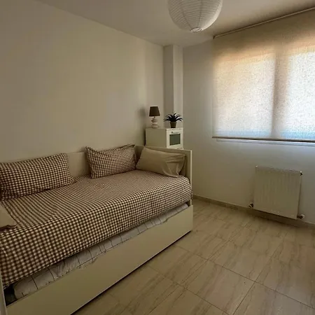 Apartment Bajo Con Jardines Cerca De La Playa *